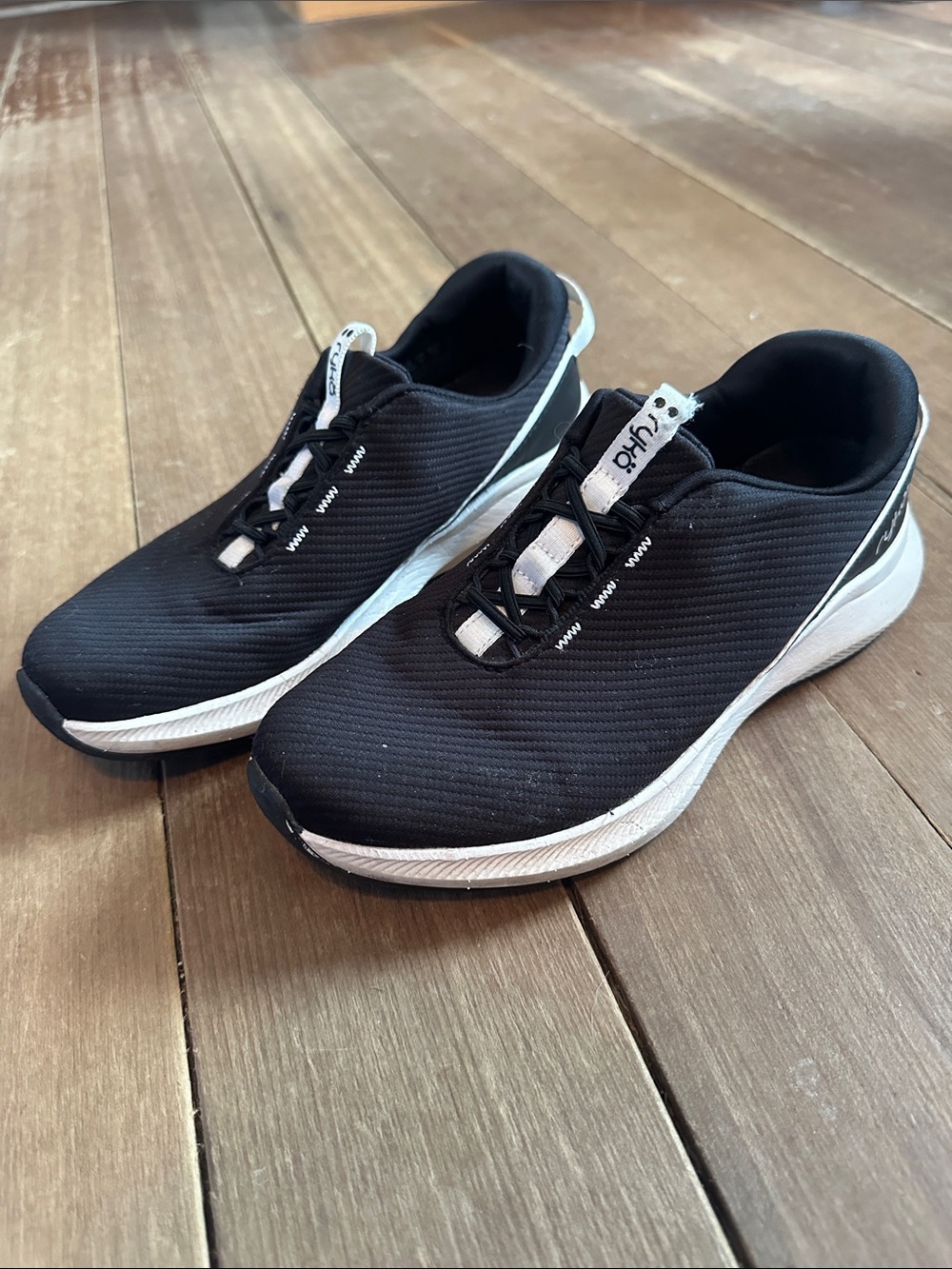 Ryka slip on tennis shoes size 7.5 women’s